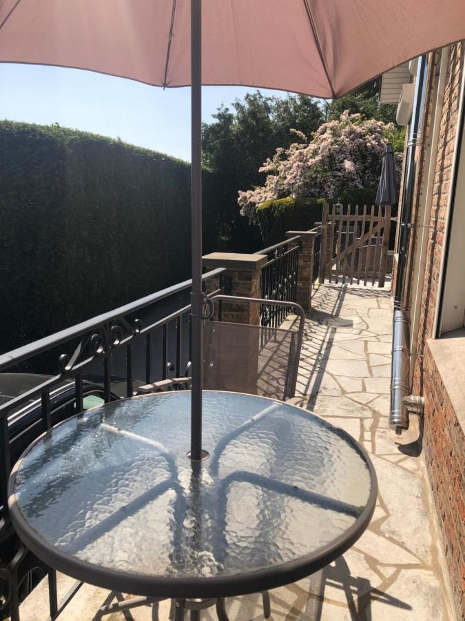 Courcelles Cosy Studio Close To Bruxelles South Charleroi Airport מראה חיצוני תמונה